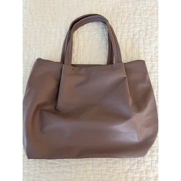 Neiman Marcus Lilac Purple Tote Bag EUC - Picture 1 of 8